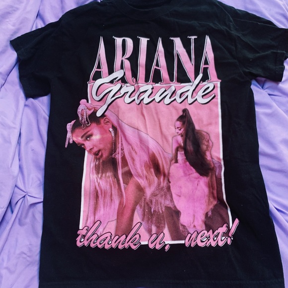 t shirt ariana grande 7 rings